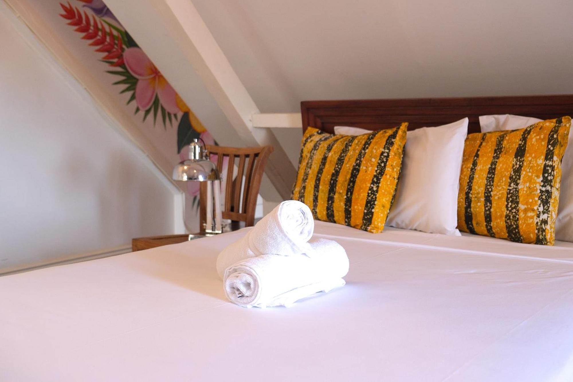 Bario Hotel Willemstad Cameră foto
