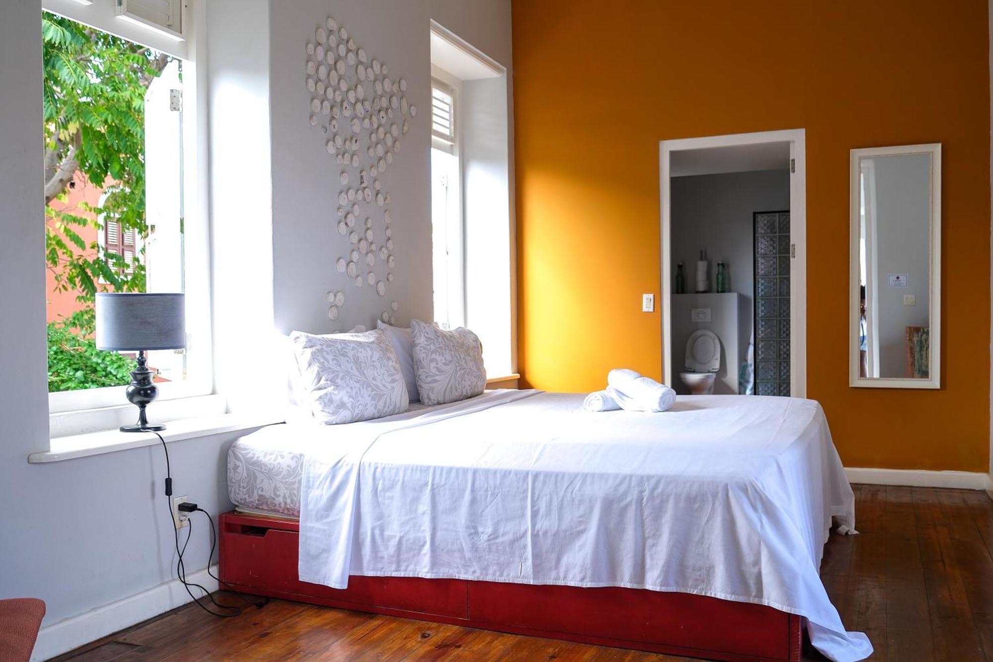 Bario Hotel Willemstad Cameră foto